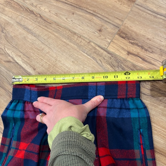Vintage Pendleton Skirt Women's Red Tartan Plaid Wool Skirt Size 6 Made in USA - Picture 3 of 9